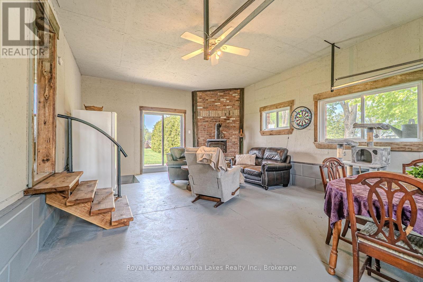 1343 Elm Tree Road, Kawartha Lakes (Ops), Ontario  K9V 4R2 - Photo 23 - X13168918