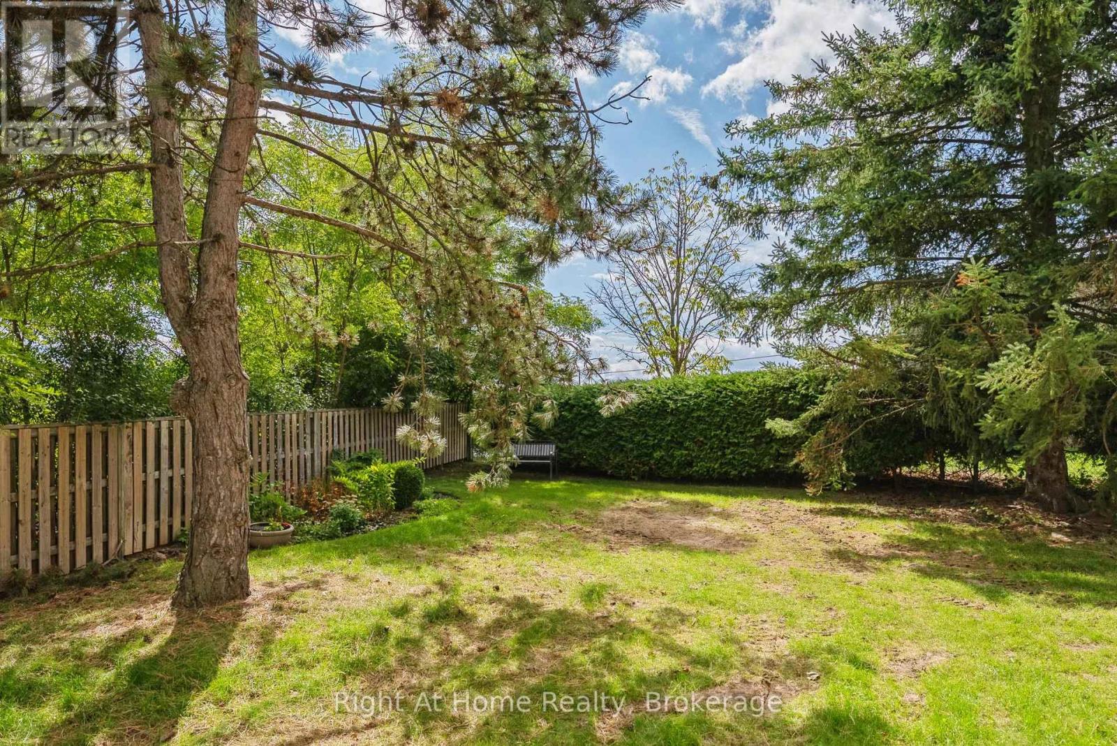 122b - 1099 Clonsilla Avenue, Peterborough (Otonabee Ward 1), Ontario  K9J 8L8 - Photo 38 - X13169052