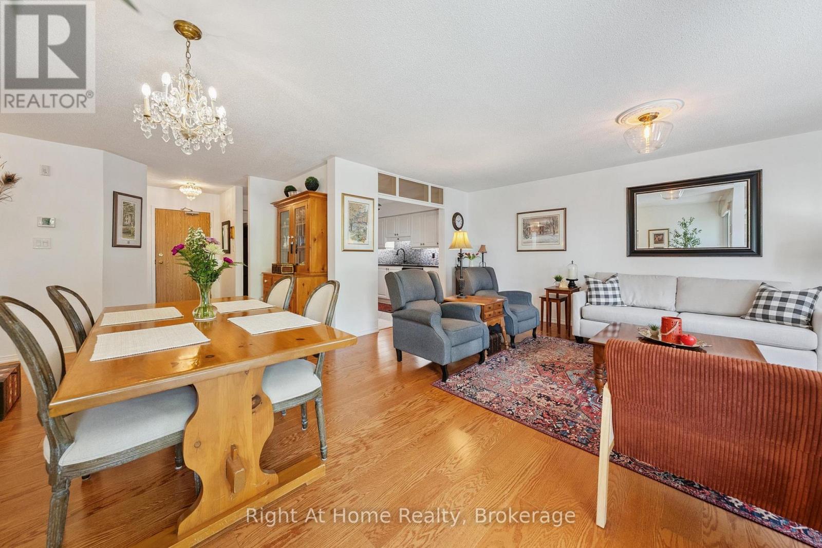 122b - 1099 Clonsilla Avenue, Peterborough (Otonabee Ward 1), Ontario  K9J 8L8 - Photo 8 - X13169052