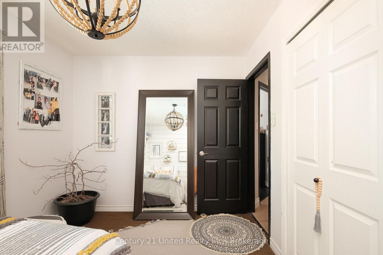 2229 Lorraine Drive, Peterborough (Northcrest Ward 5), Ontario  K9L 1Y6 - Photo 20 - X13169398