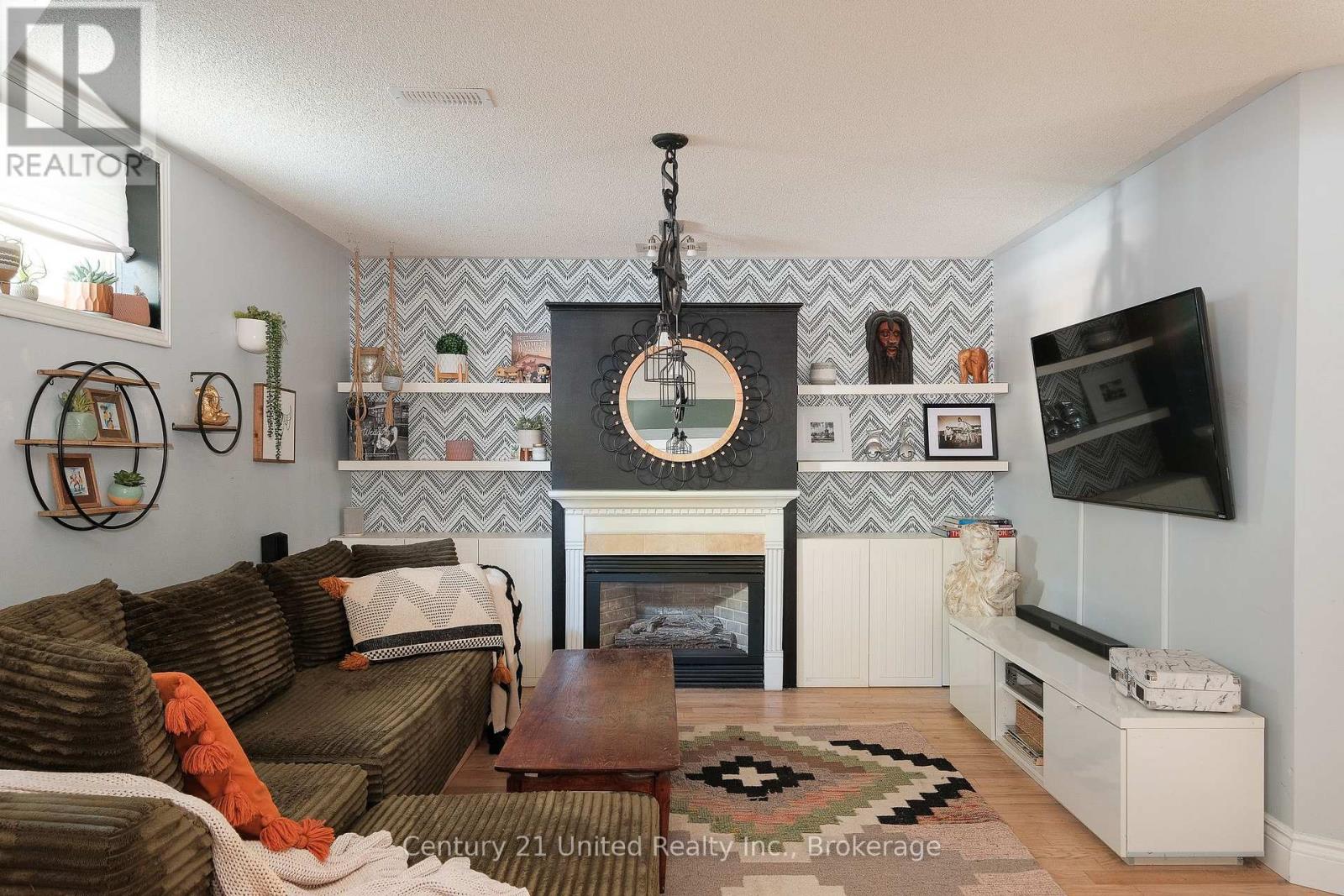 2229 Lorraine Drive, Peterborough (Northcrest Ward 5), Ontario  K9L 1Y6 - Photo 25 - X13169398