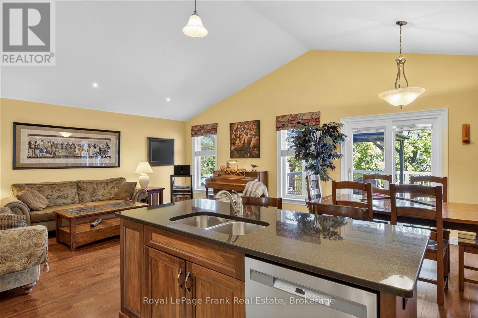 1333 Ireland Drive, Peterborough (Monaghan Ward 2), Ontario  K9K 2R1 - Photo 13 - X13169714