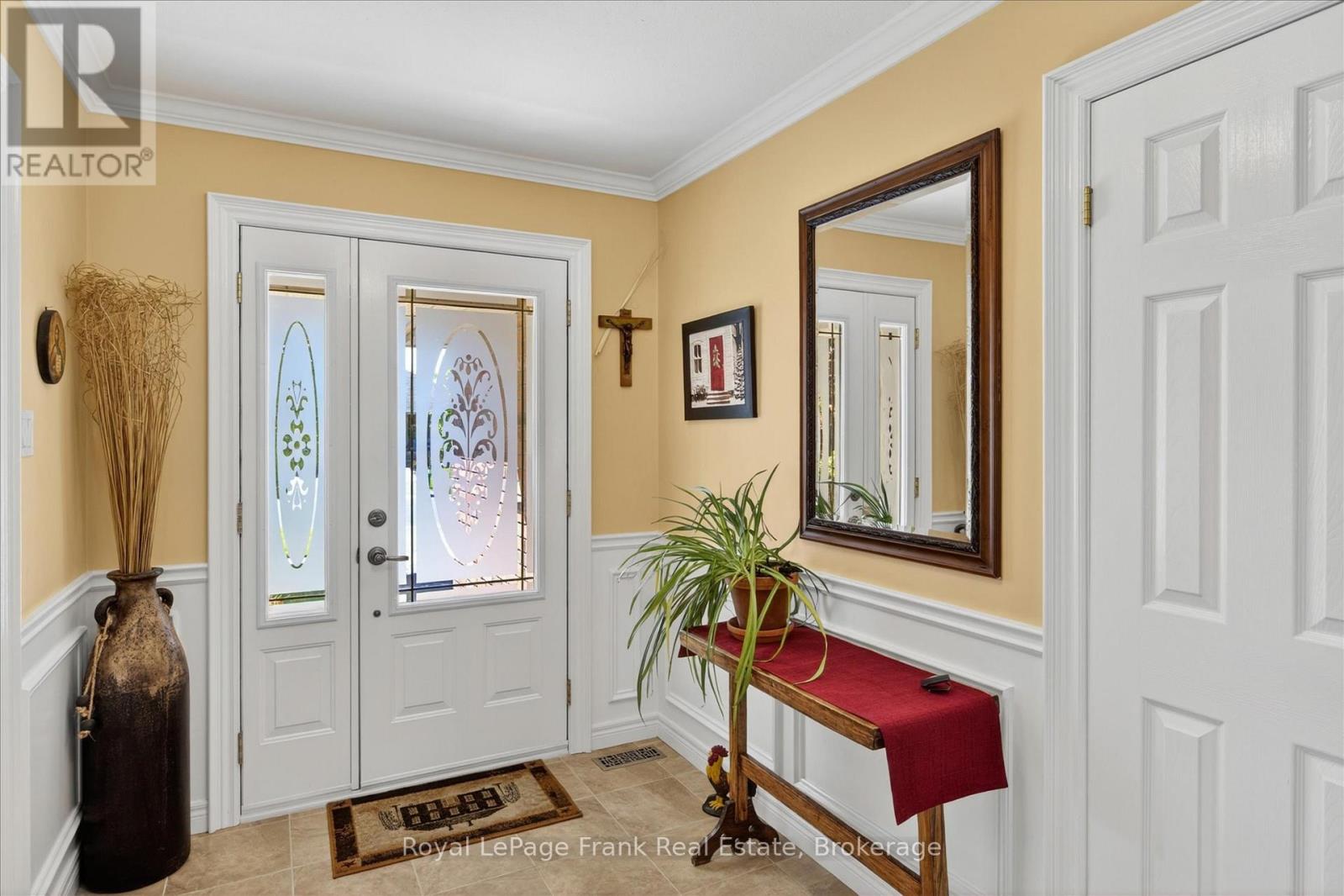 1333 Ireland Drive, Peterborough (Monaghan Ward 2), Ontario  K9K 2R1 - Photo 5 - X13169714