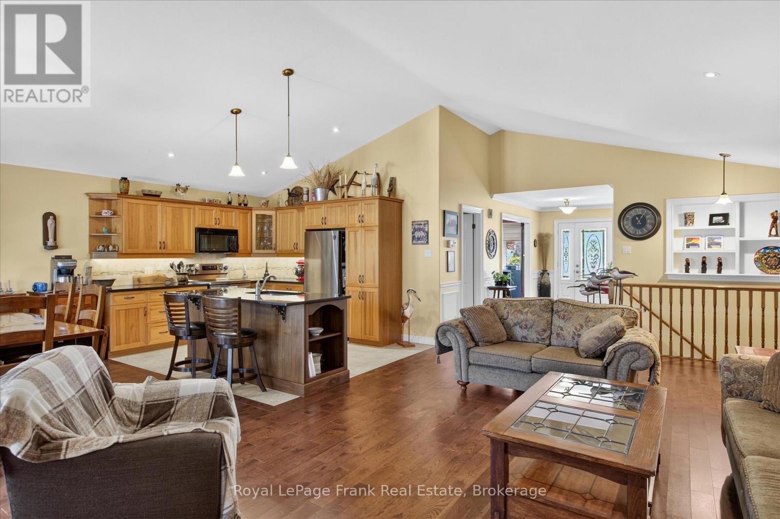 1333 Ireland Drive, Peterborough (Monaghan Ward 2), Ontario  K9K 2R1 - Photo 9 - X13169714
