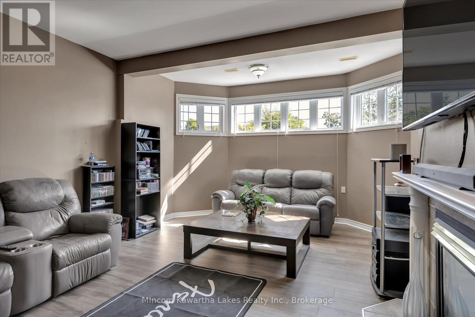 2301 Sumac Street, Peterborough (Monaghan Ward 2), Ontario  K9K 2J9 - Photo 35 - X13170876