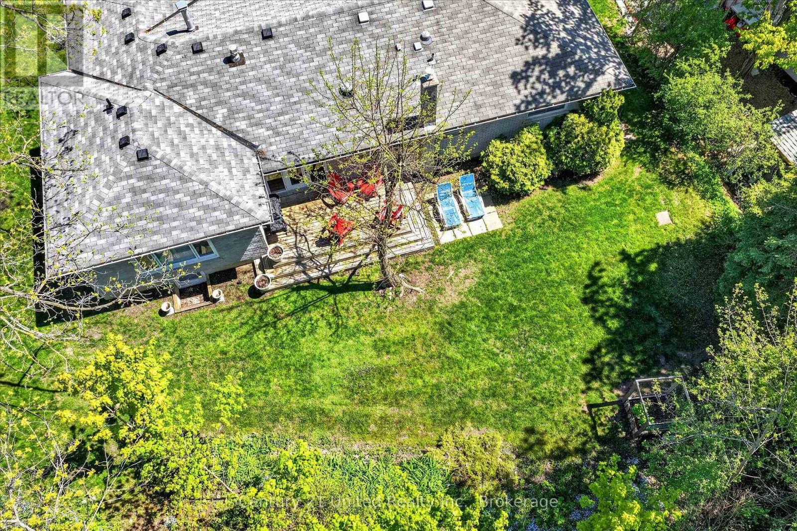 11 Crestwood Avenue, Peterborough (Monaghan Ward 2), Ontario  K9J 1M9 - Photo 41 - X13171380