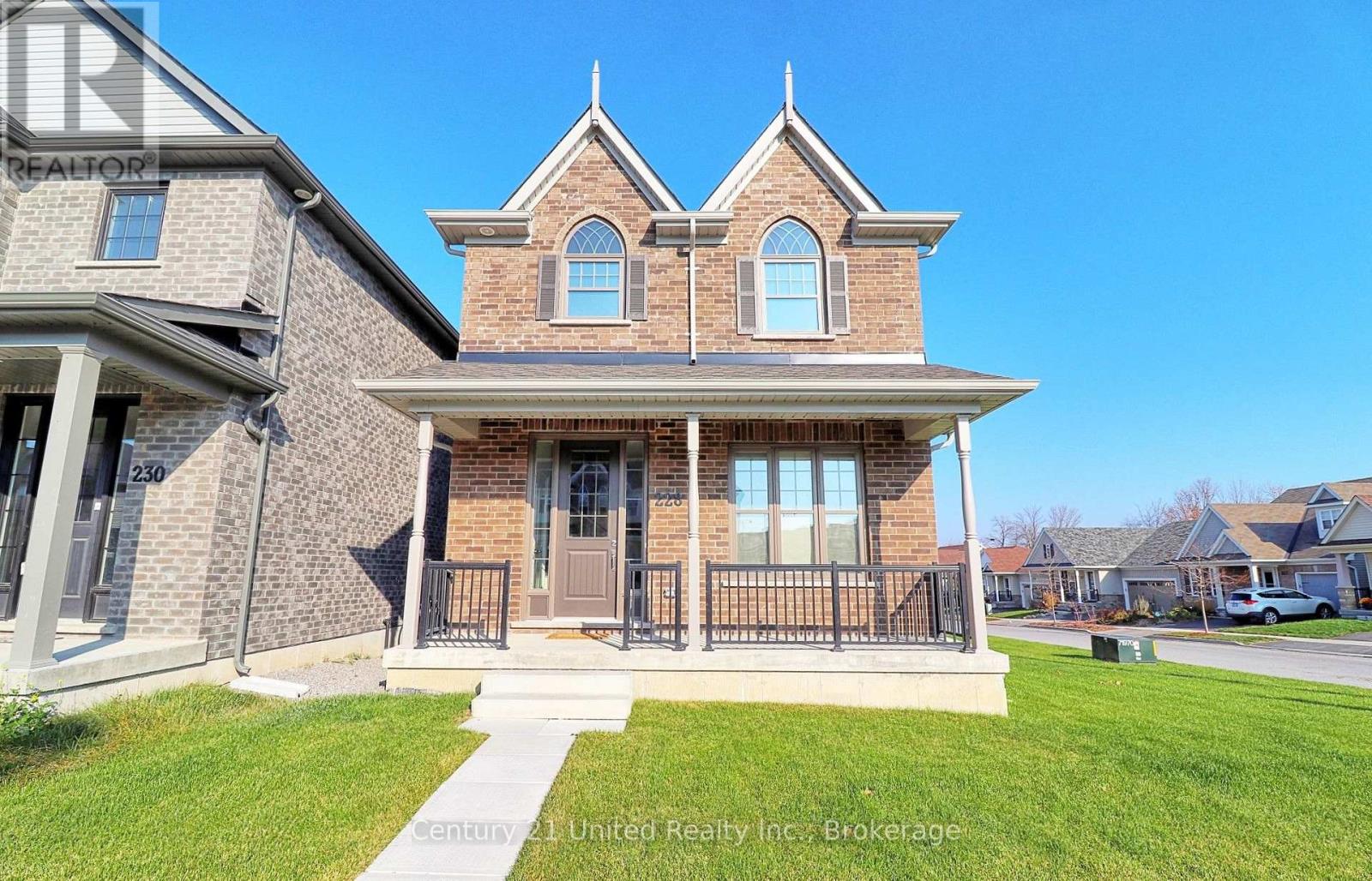 228 Rowberry Boulevard, Peterborough (Northcrest Ward 5), Ontario  K9H 0G4 - Photo 2 - X13171414