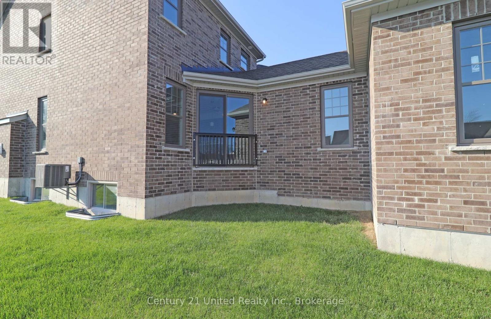 228 Rowberry Boulevard, Peterborough (Northcrest Ward 5), Ontario  K9H 0G4 - Photo 32 - X13171414