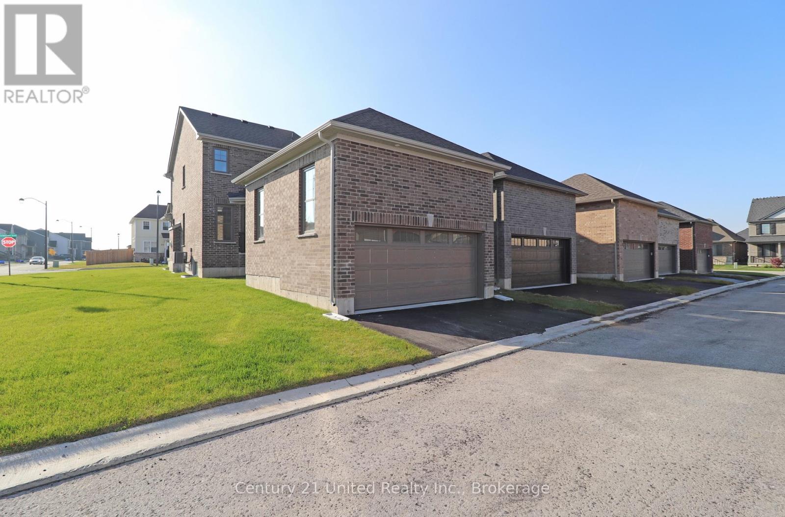 228 Rowberry Boulevard, Peterborough (Northcrest Ward 5), Ontario  K9H 0G4 - Photo 33 - X13171414