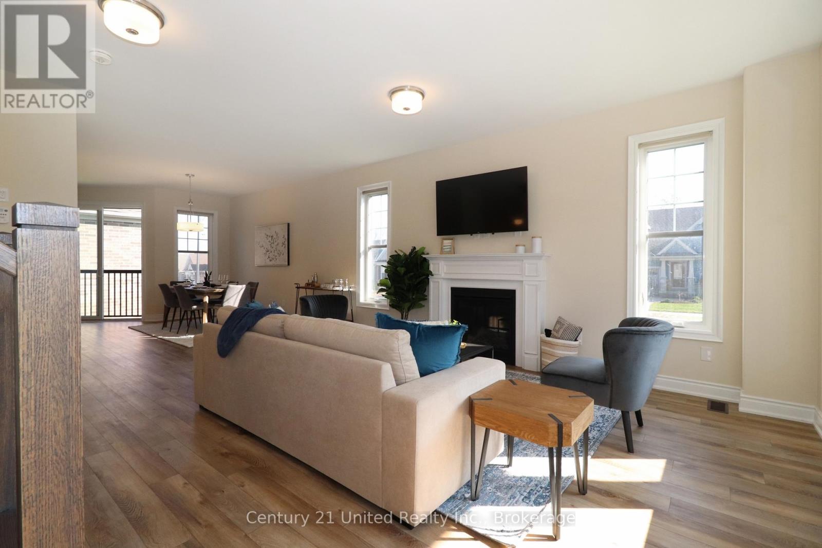 228 Rowberry Boulevard, Peterborough (Northcrest Ward 5), Ontario  K9H 0G4 - Photo 6 - X13171414