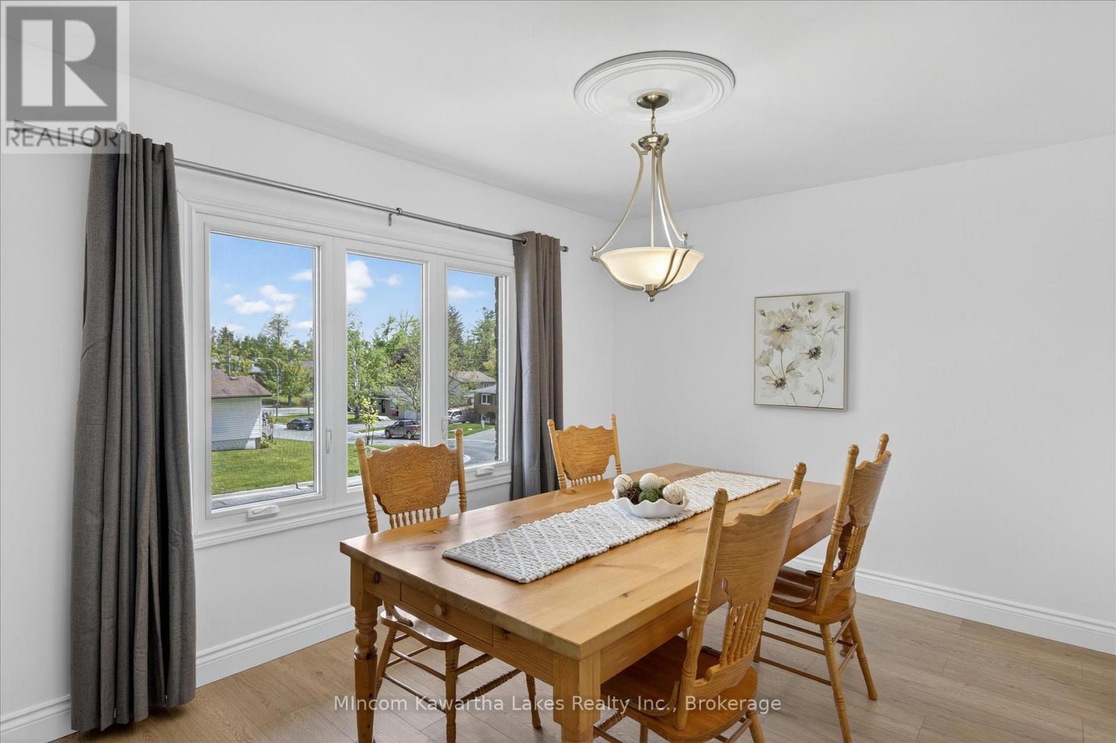 1071 Danita Boulevard, Peterborough (Monaghan Ward 2), Ontario  K9J 7K7 - Photo 12 - X13171494