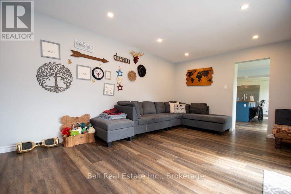 1519 Holden Road, Selwyn, Ontario  K9J 6X5 - Photo 6 - X13173940