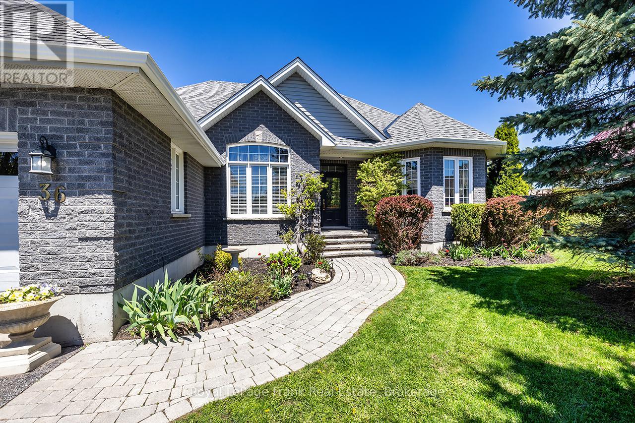36 Lori Boulevard, Kawartha Lakes (Lindsay), Ontario  K9V 6B6 - Photo 2 - X13174258