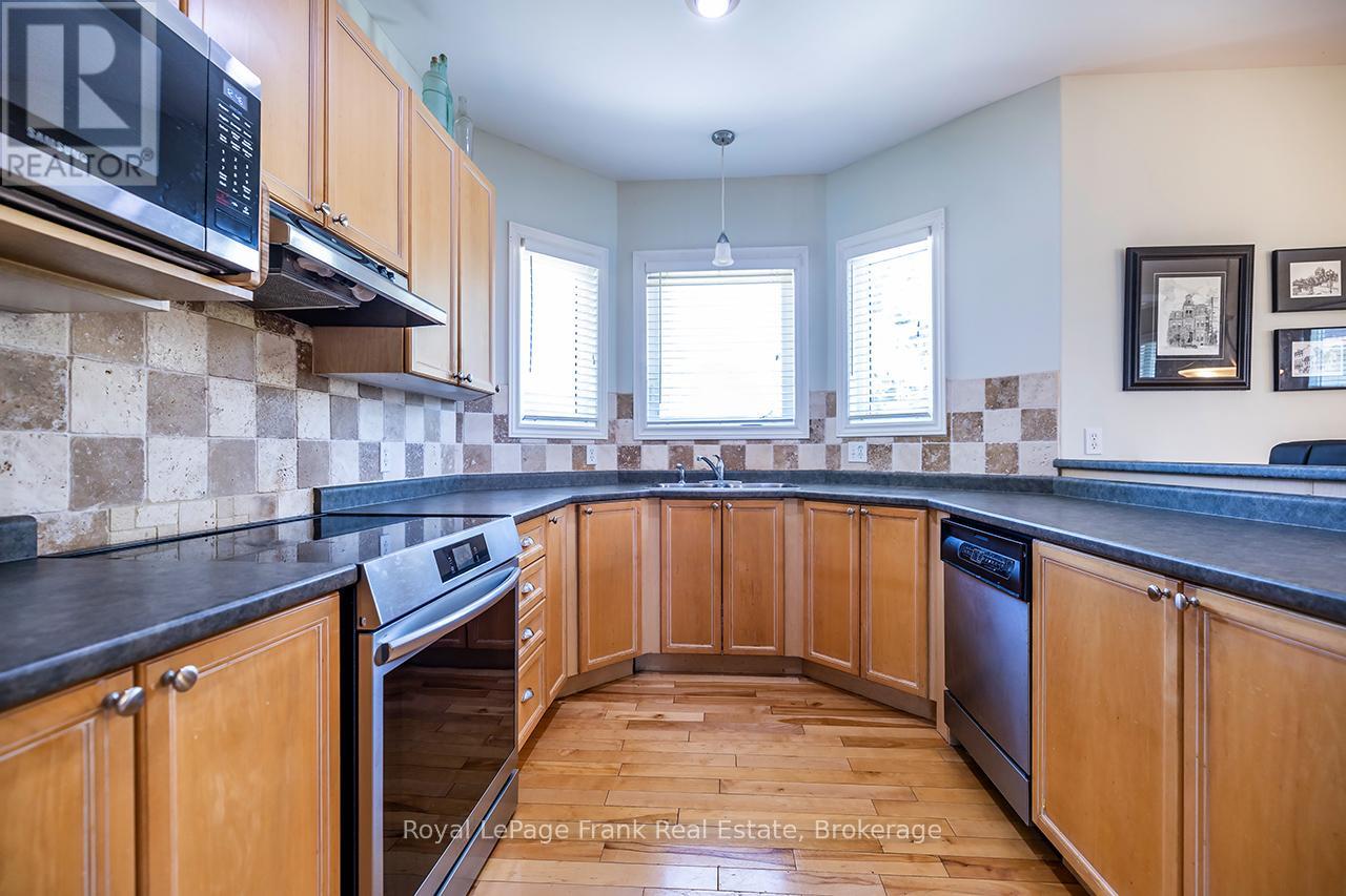 36 Lori Boulevard, Kawartha Lakes (Lindsay), Ontario  K9V 6B6 - Photo 29 - X13174258