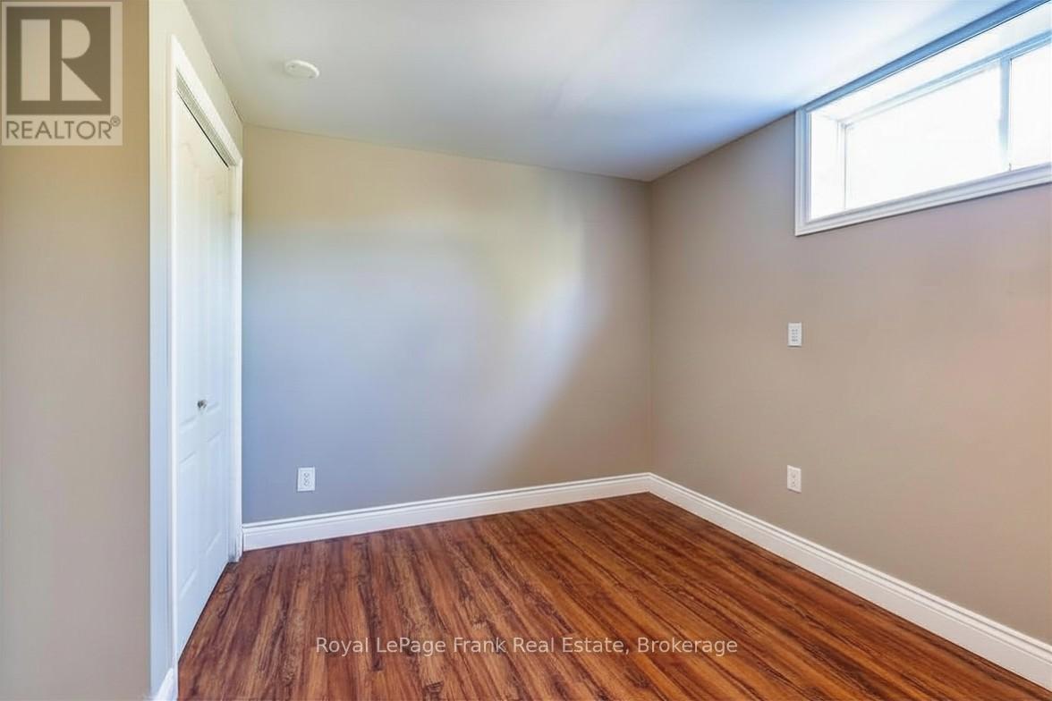 36 Lori Boulevard, Kawartha Lakes (Lindsay), Ontario  K9V 6B6 - Photo 43 - X13174258