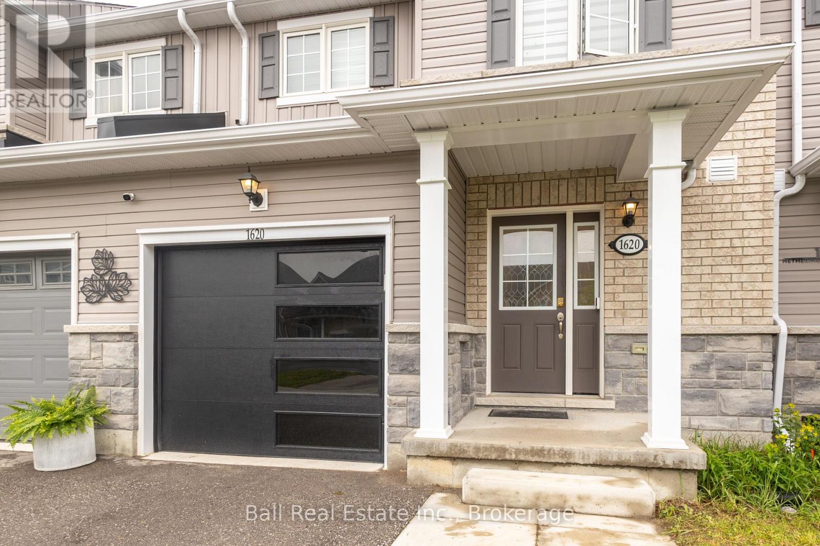 1620 Hetherington Drive, Peterborough (Northcrest Ward 5), Ontario  K9L 1Y7 - Photo 2 - X13174494