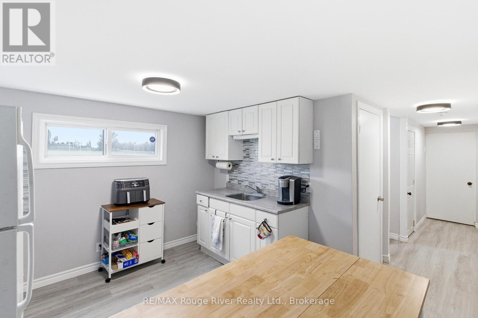 Unit 2 - 599 Otonabee Drive, Peterborough (Ashburnham Ward 4), Ontario  K9J 7X8 - Photo 9 - X13174510