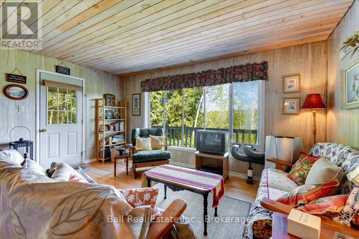 134 Millionaires Walk, Hastings Highlands (Herschel Ward), Ontario  K0L 1C0 - Photo 6 - X13174756