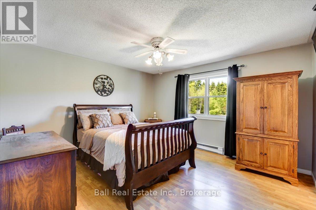 51 Golfview Drive E, Bancroft (Bancroft Ward), Ontario  K0L 1C0 - Photo 17 - X13174838