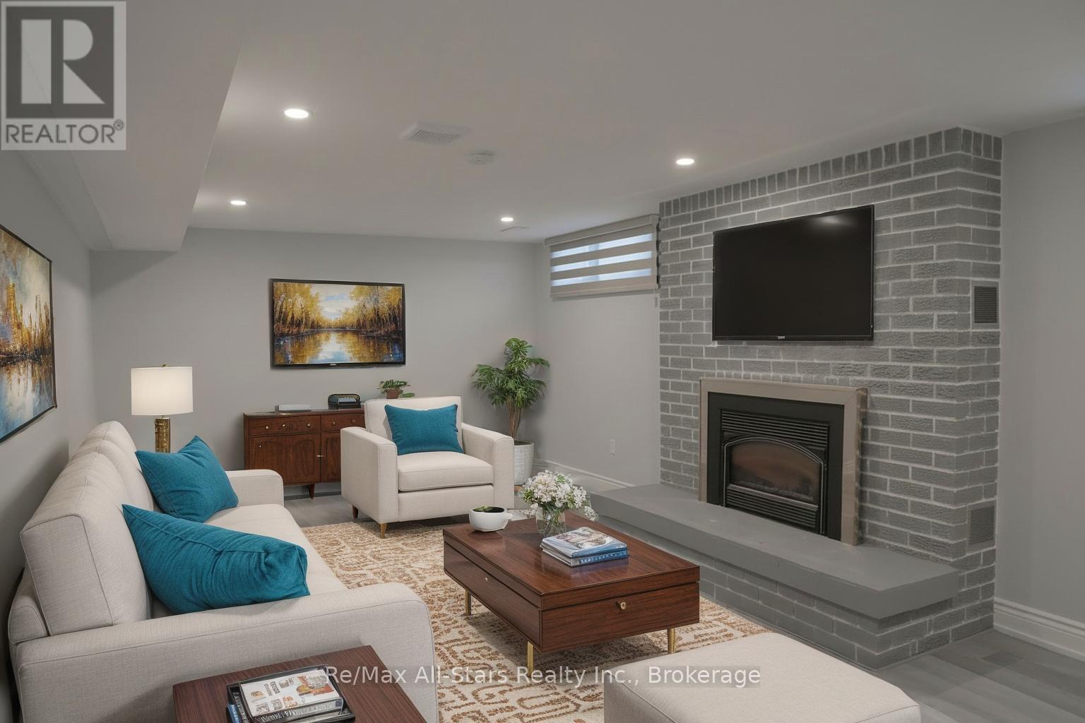 LOWER - 1 CRESCENT COURT, kawartha lakes (lindsay), Ontario