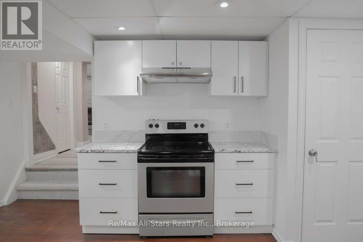 Lower - 1 Crescent Court, Kawartha Lakes (Lindsay), Ontario  K9V 3Y8 - Photo 5 - X13174960