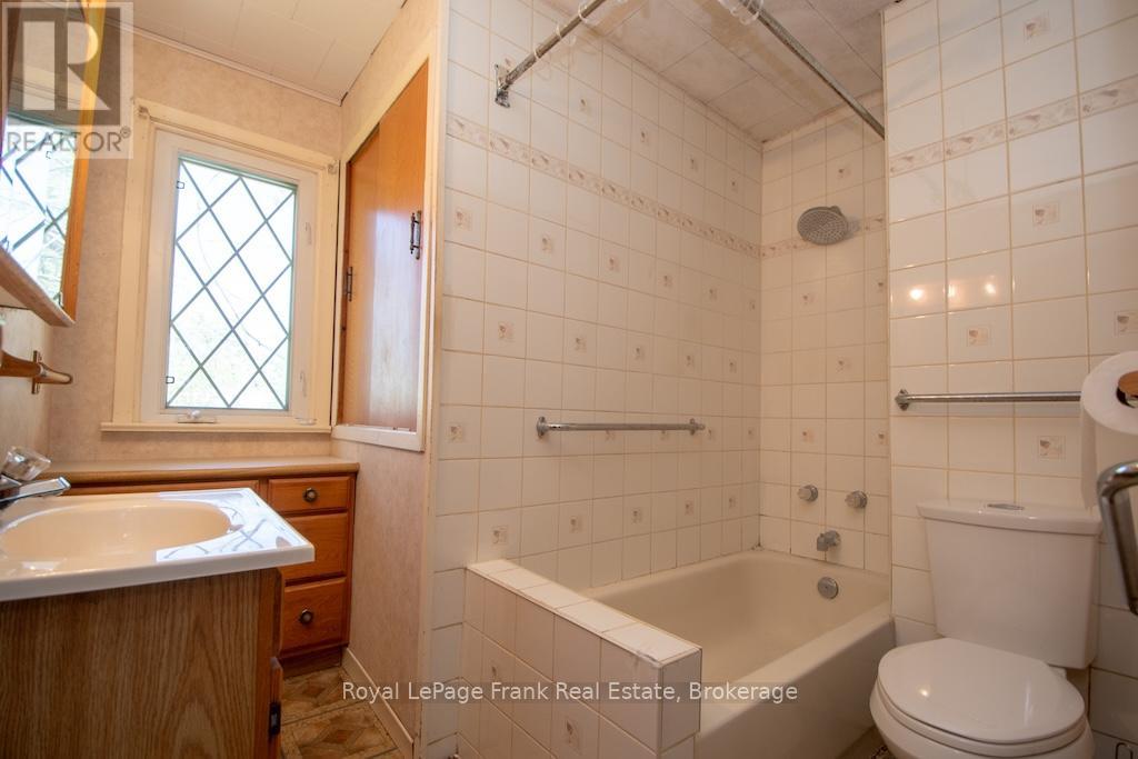 3320 Buckhorn Road, Selwyn, Ontario  K0L 1J0 - Photo 22 - X13174976
