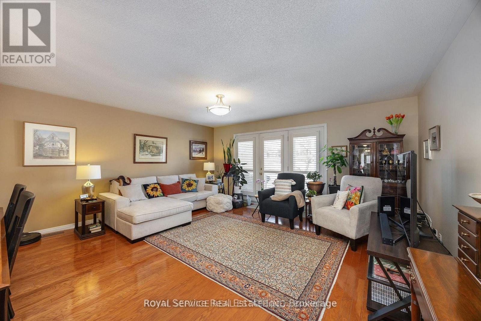 6 - 877 Wentworth Street, Peterborough (Otonabee Ward 1), Ontario  K9J 8R7 - Photo 16 - X13175006