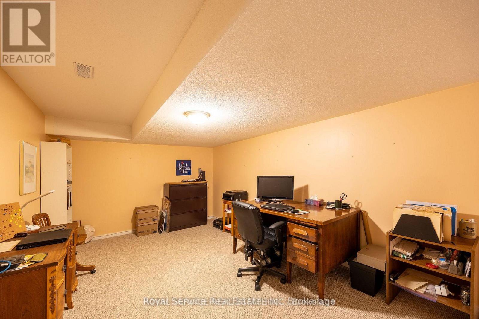 6 - 877 Wentworth Street, Peterborough (Otonabee Ward 1), Ontario  K9J 8R7 - Photo 31 - X13175006