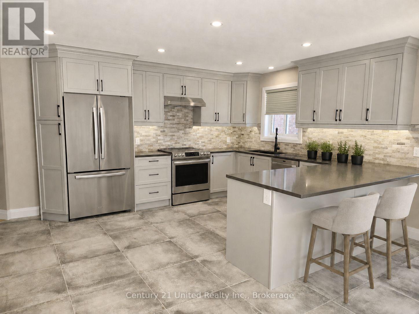 2225 Lorraine Drive, Peterborough (Northcrest Ward 5), Ontario  K9L 1Y6 - Photo 10 - X13175134