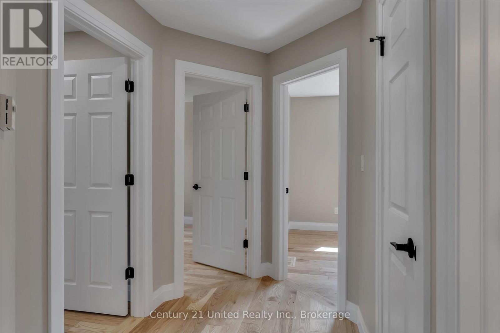 2225 Lorraine Drive, Peterborough (Northcrest Ward 5), Ontario  K9L 1Y6 - Photo 19 - X13175134