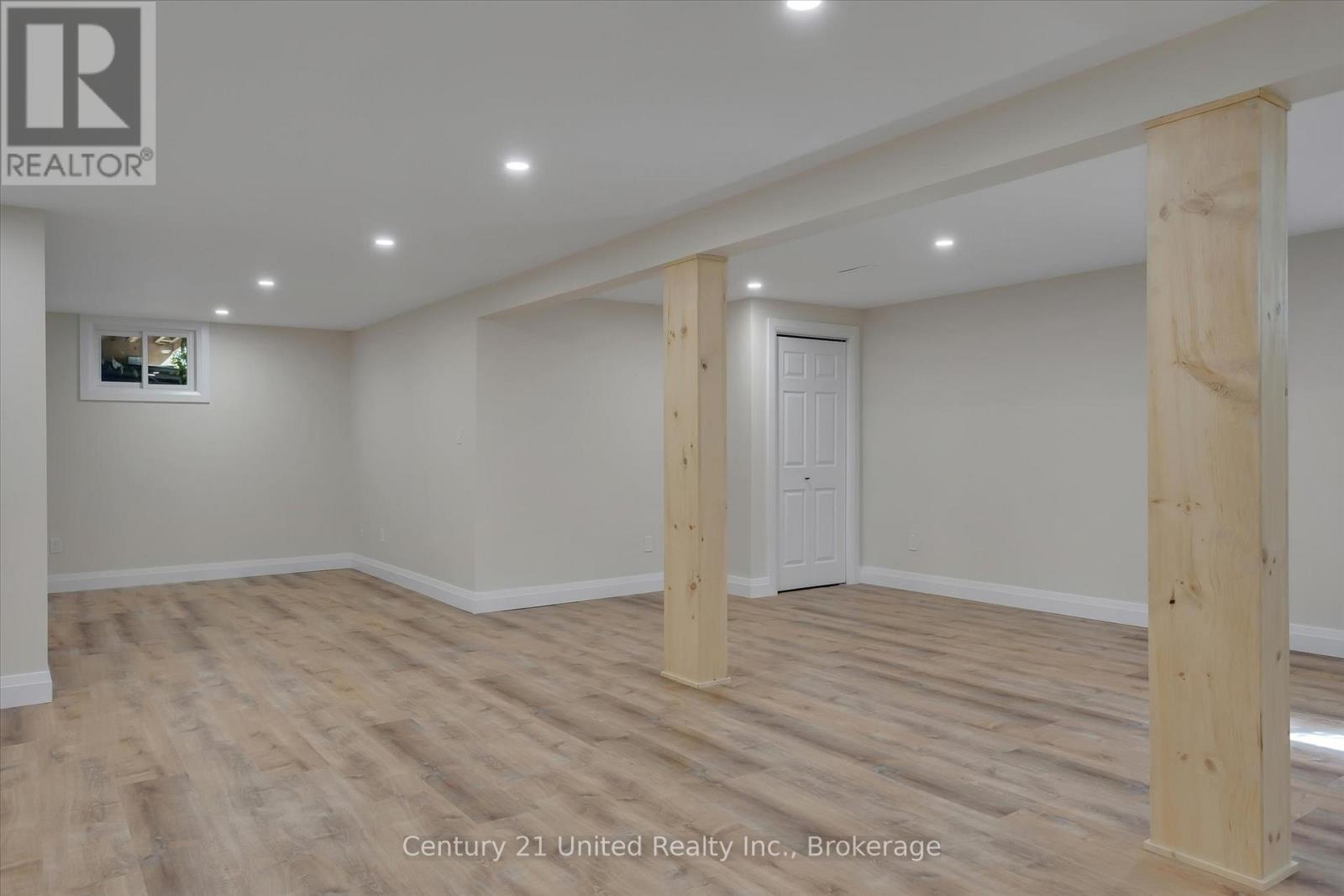 2225 Lorraine Drive, Peterborough (Northcrest Ward 5), Ontario  K9L 1Y6 - Photo 35 - X13175134