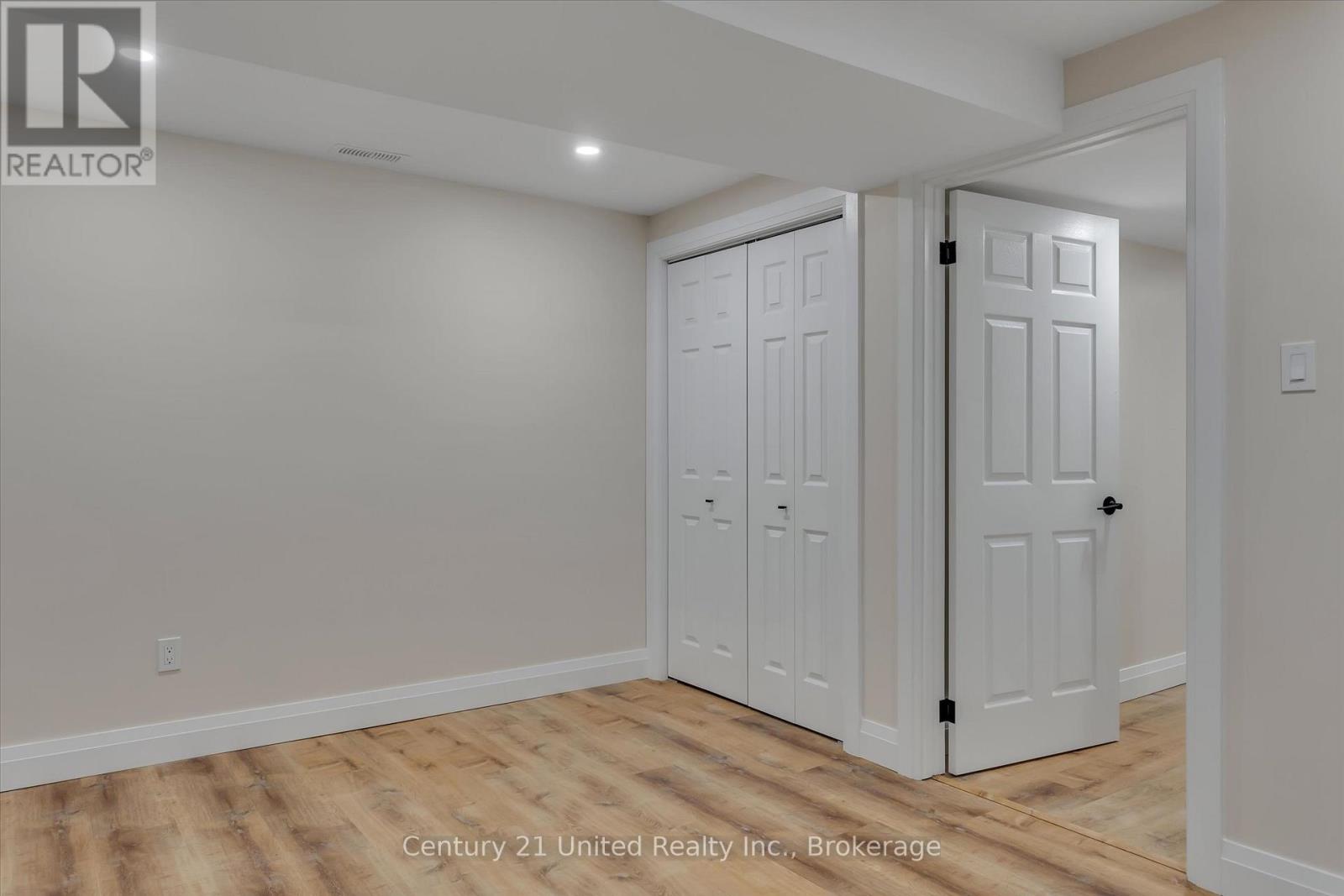 2225 Lorraine Drive, Peterborough (Northcrest Ward 5), Ontario  K9L 1Y6 - Photo 41 - X13175134