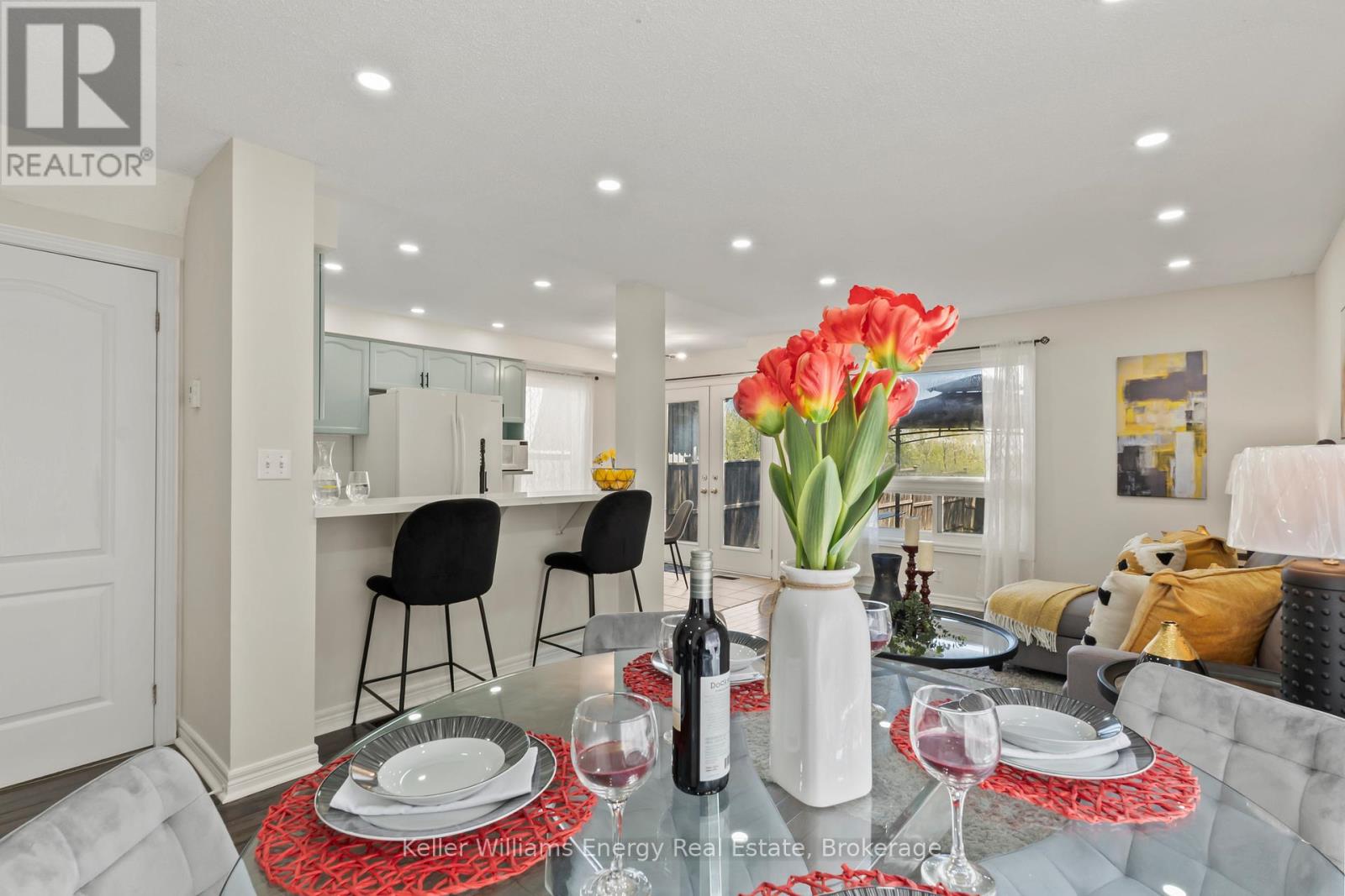 73 Bridges Drive S, Clarington (Newcastle), Ontario  L1B 1M7 - Photo 9 - E13175344