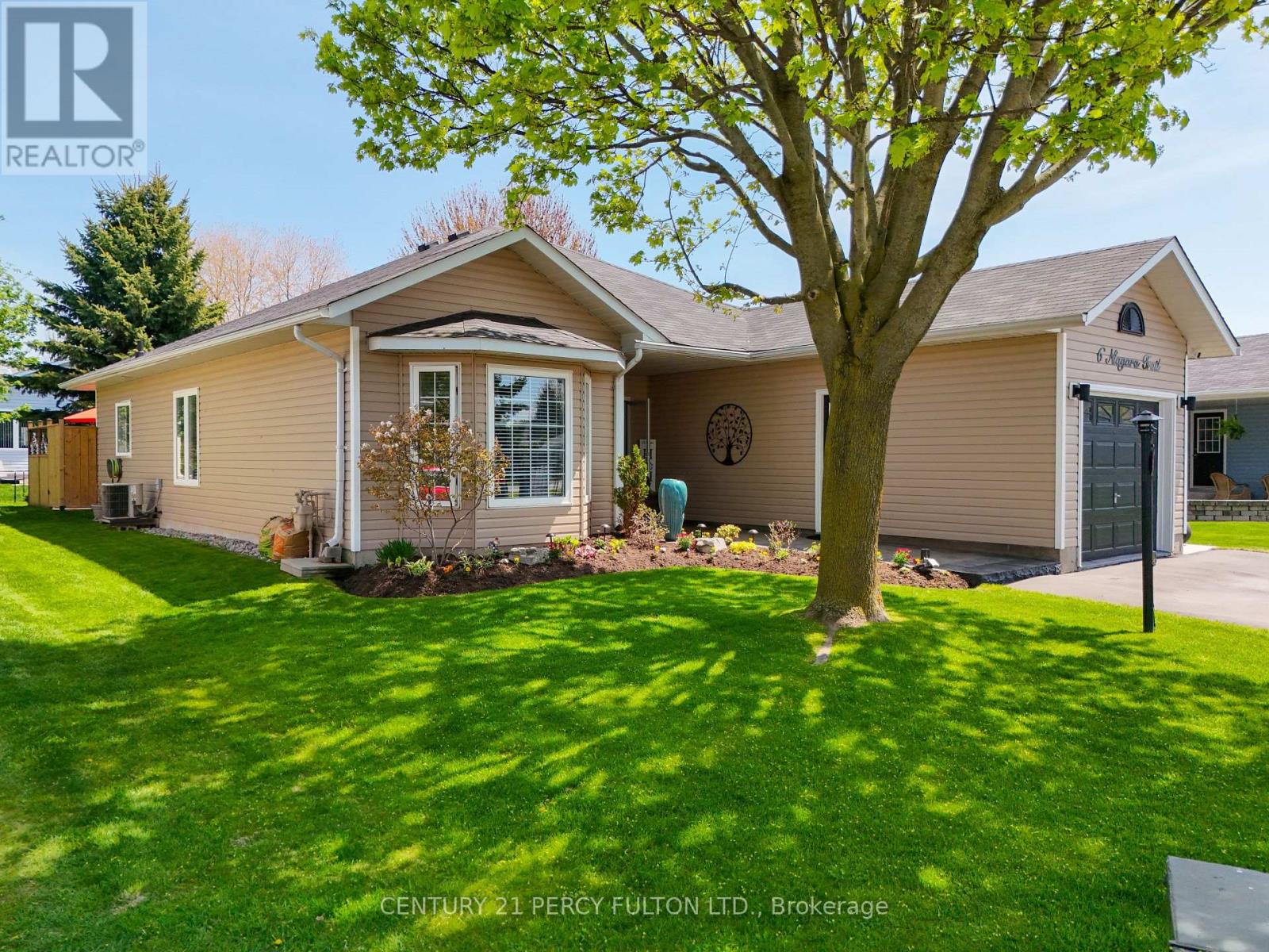 6 NIAGARA TRAIL, clarington (bowmanville), Ontario