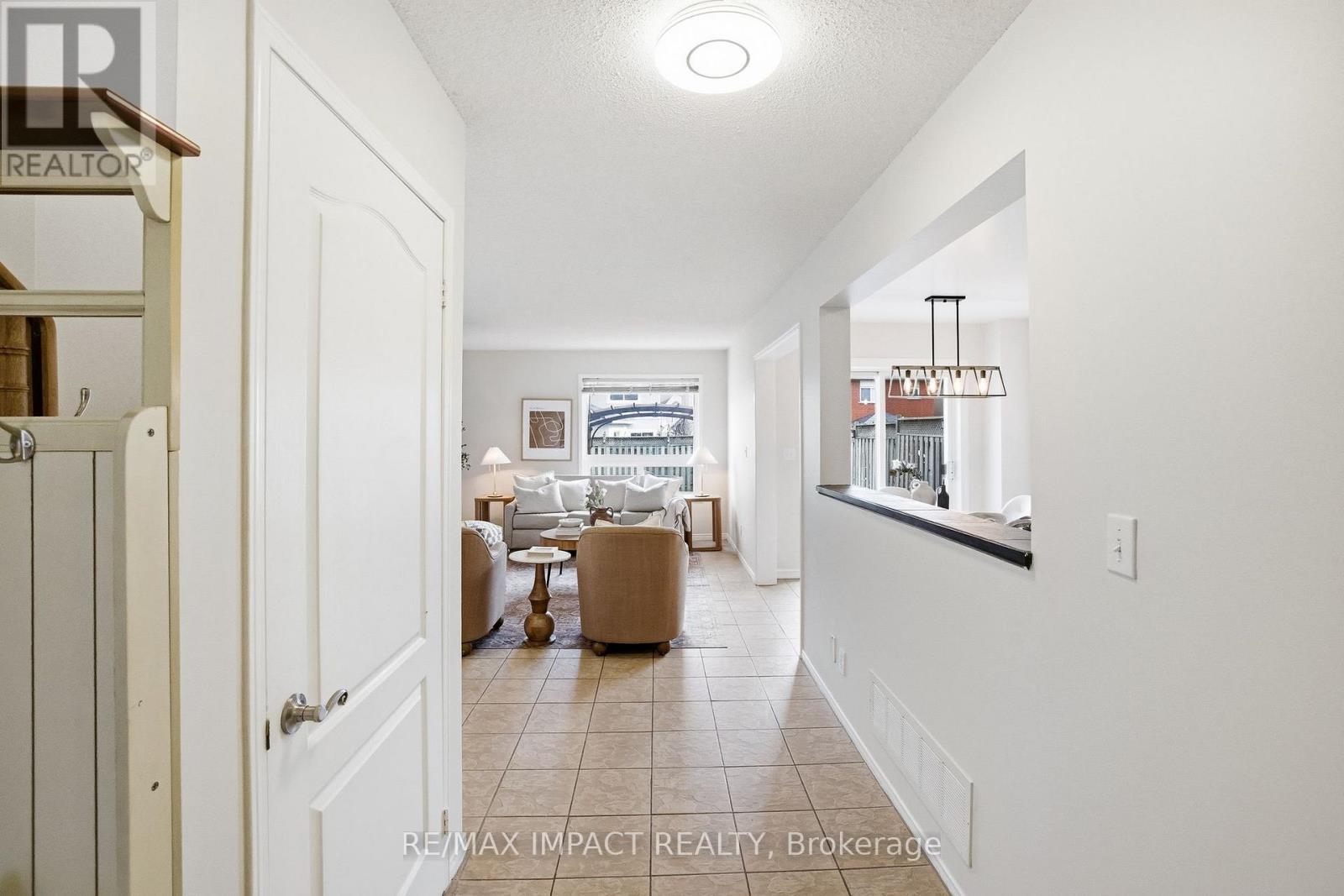 31 Shipley Avenue, Clarington (Newcastle), Ontario  L1B 1M7 - Photo 7 - E13177500