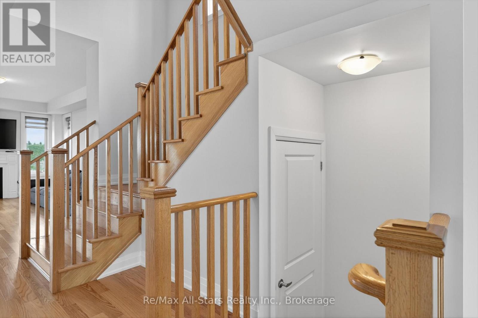 175 St Joseph Road, Kawartha Lakes (Lindsay), Ontario  K9V 0A1 - Photo 8 - X13182752