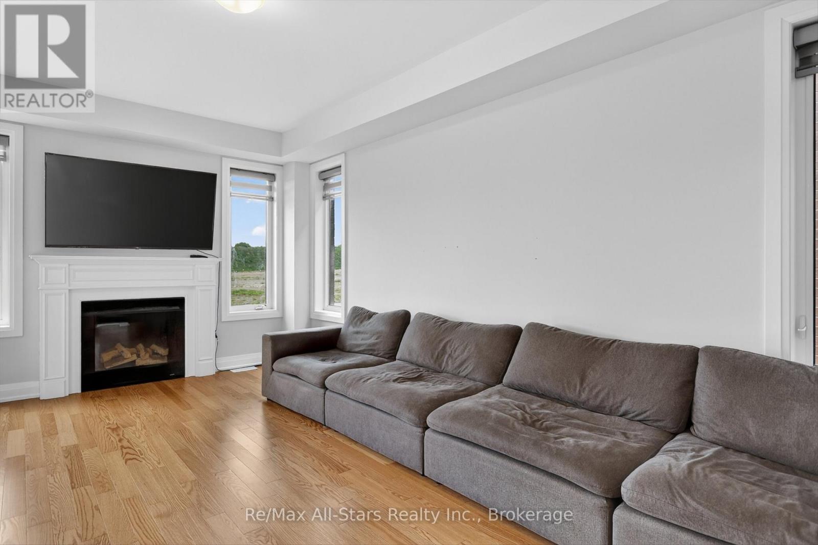 175 St Joseph Road, Kawartha Lakes (Lindsay), Ontario  K9V 0A1 - Photo 9 - X13182752