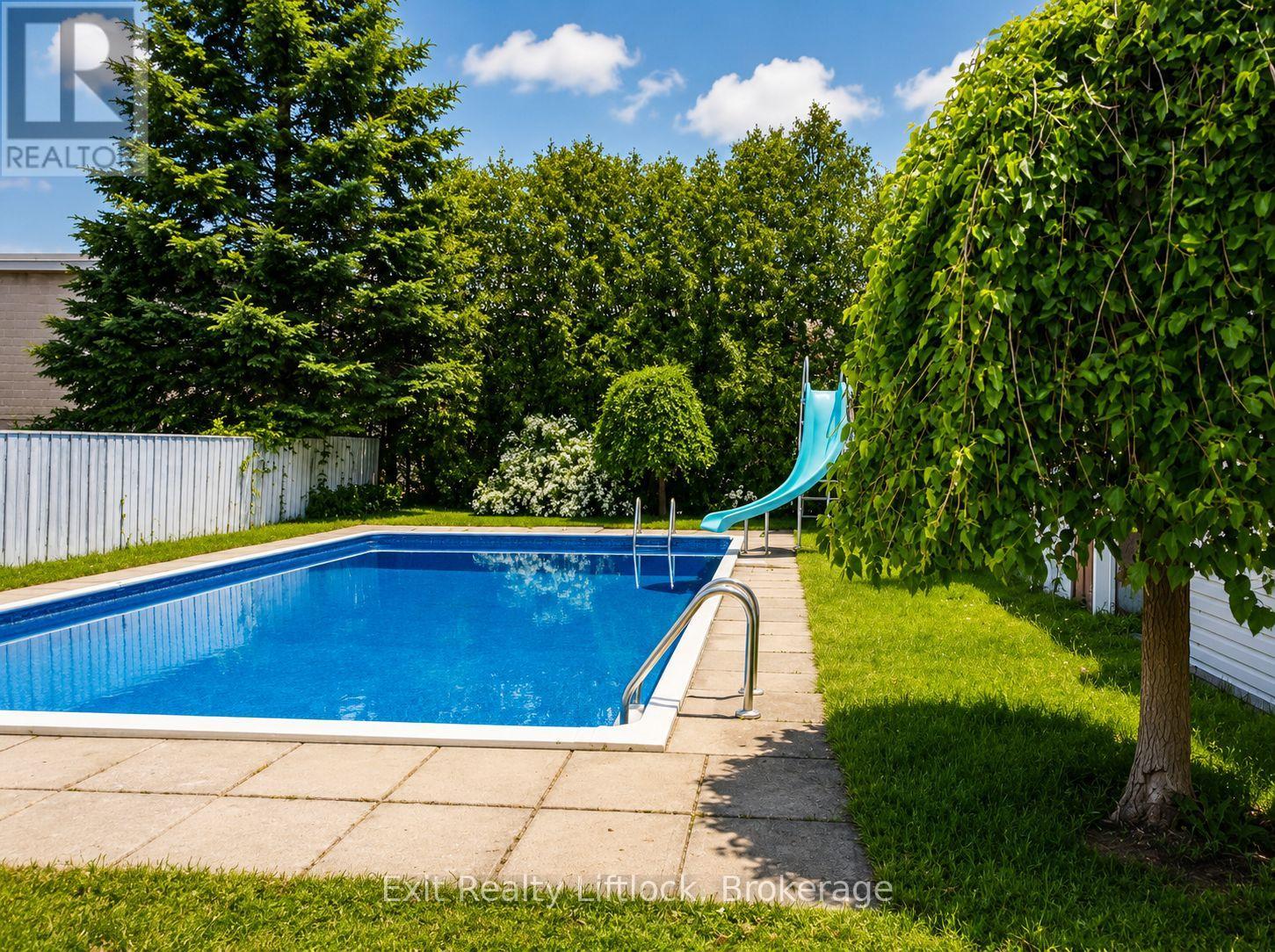 644 Hawley Street, Peterborough (Otonabee Ward 1), Ontario  K9J 4C6 - Photo 2 - X13183712