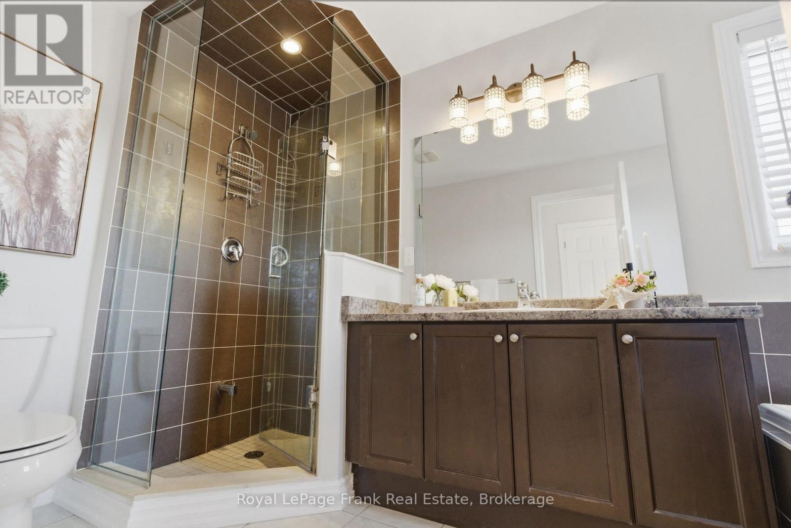 1 Gomme Avenue, Clarington (Newcastle), Ontario  L1B 1G9 - Photo 30 - E13185414