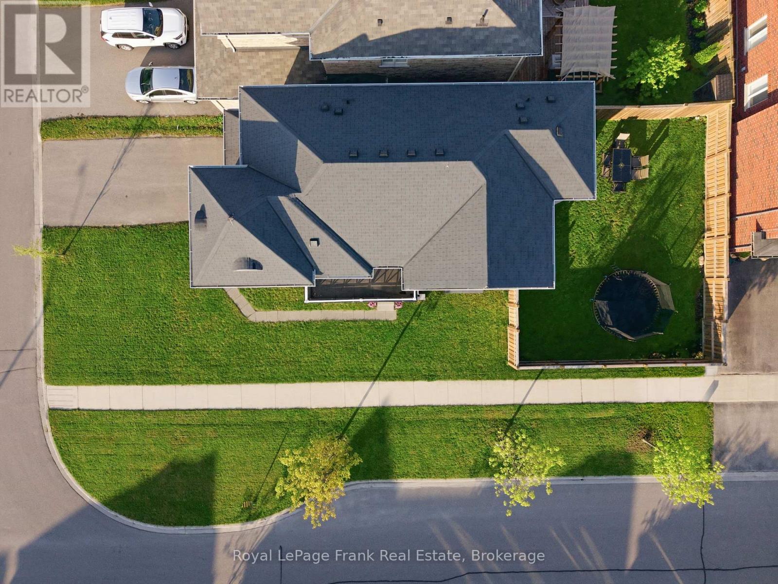 1 Gomme Avenue, Clarington (Newcastle), Ontario  L1B 1G9 - Photo 5 - E13185414