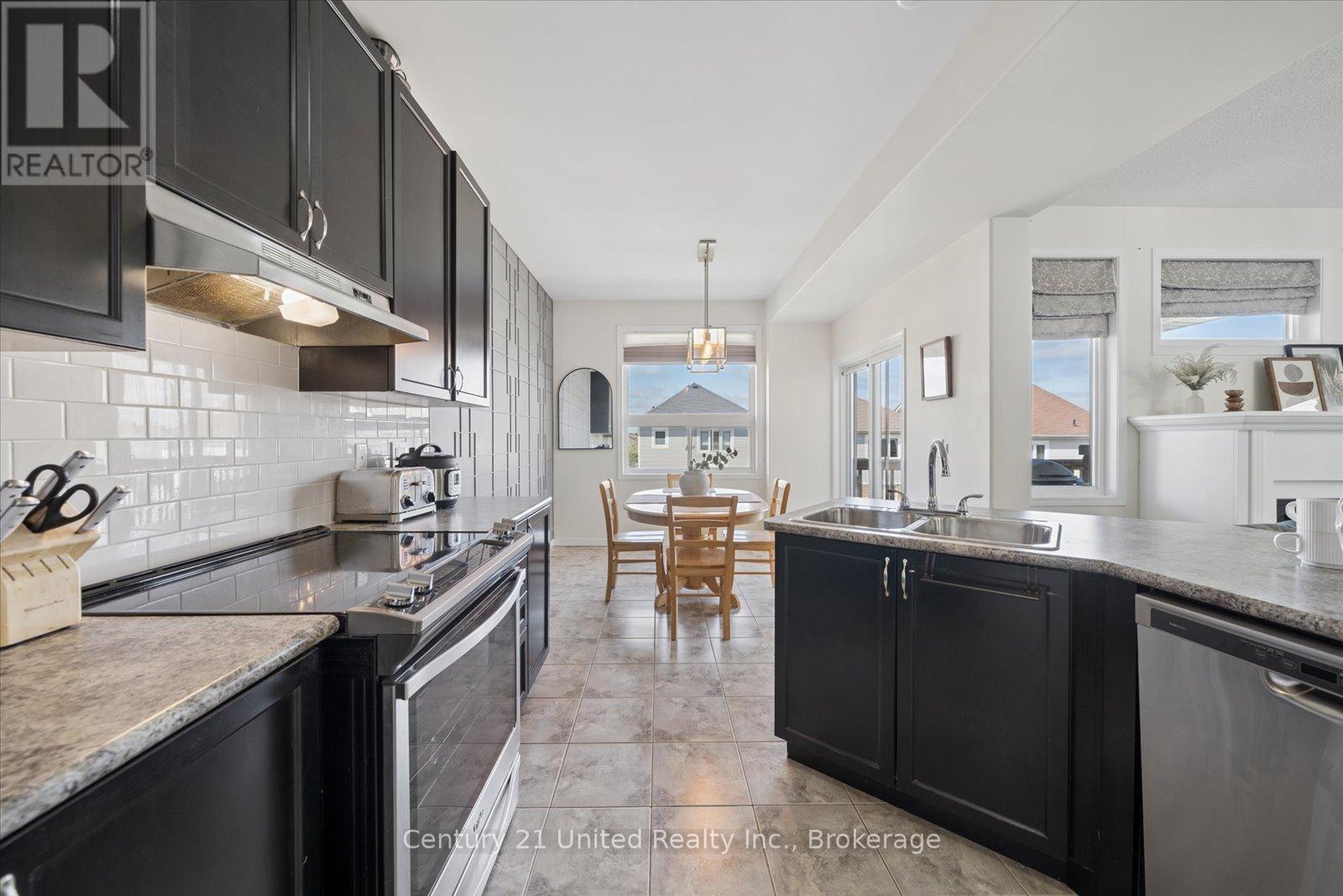 425 Florence Drive, Peterborough (Monaghan Ward 2), Ontario  K9J 0H7 - Photo 17 - X13187722