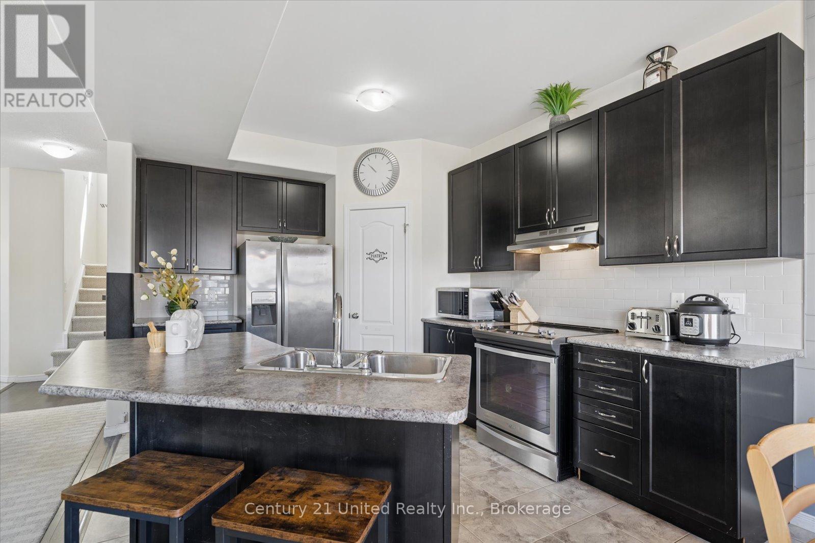 425 Florence Drive, Peterborough (Monaghan Ward 2), Ontario  K9J 0H7 - Photo 23 - X13187722