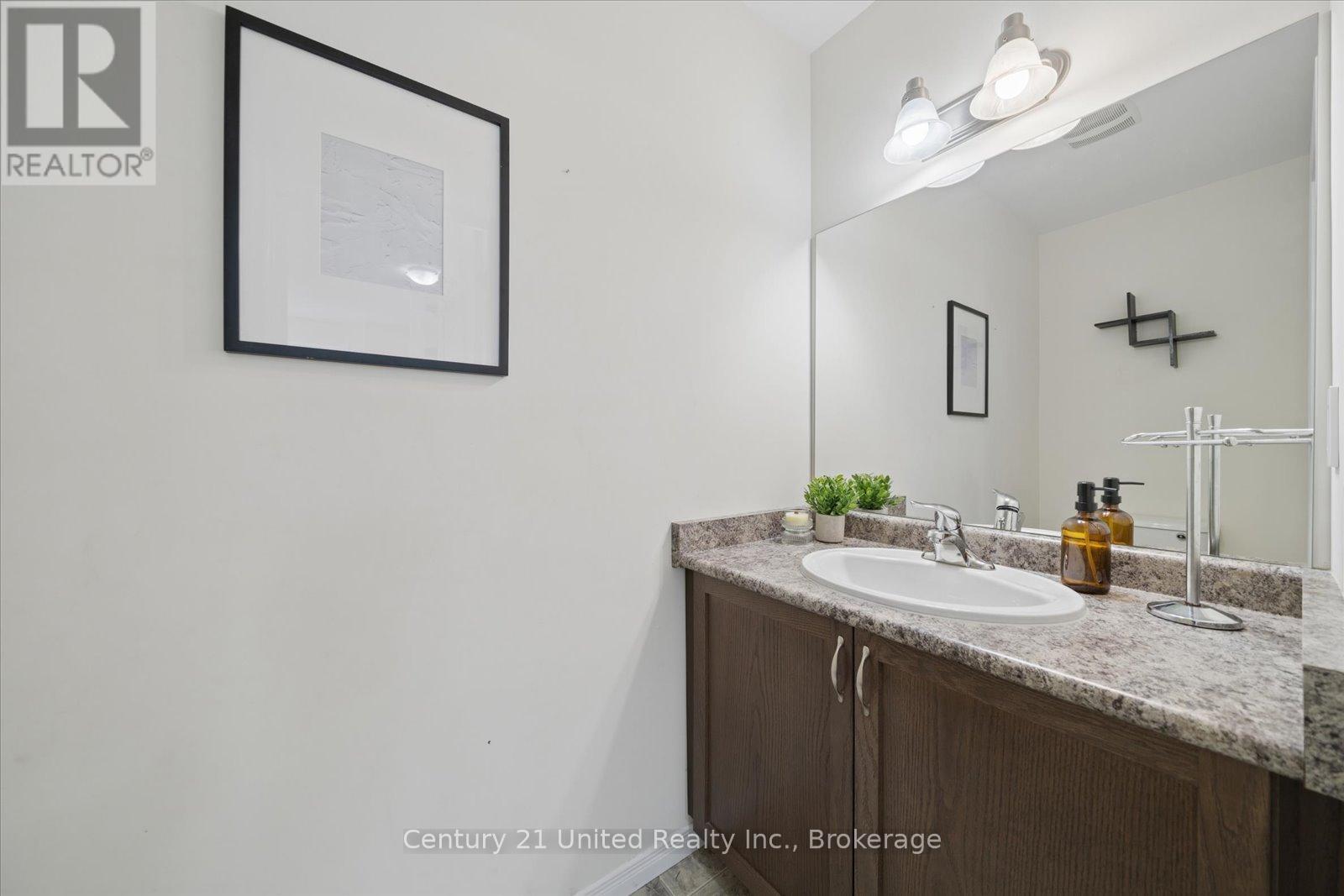 425 Florence Drive, Peterborough (Monaghan Ward 2), Ontario  K9J 0H7 - Photo 25 - X13187722
