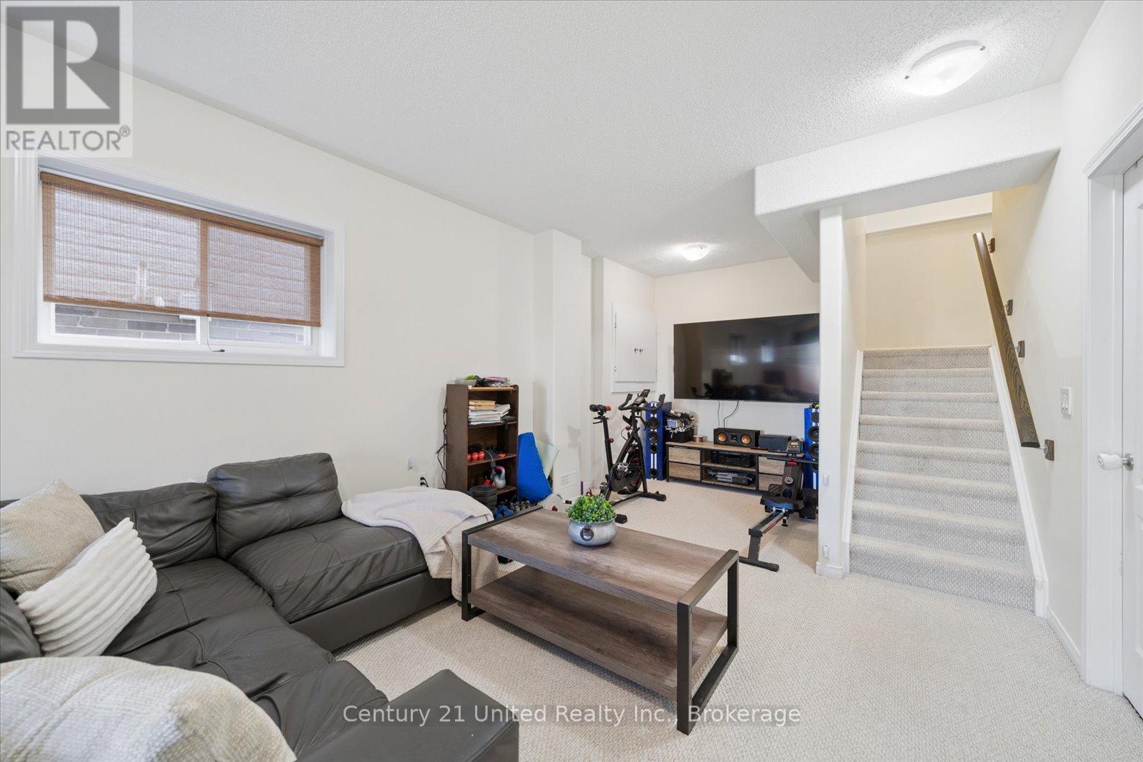 425 Florence Drive, Peterborough (Monaghan Ward 2), Ontario  K9J 0H7 - Photo 39 - X13187722