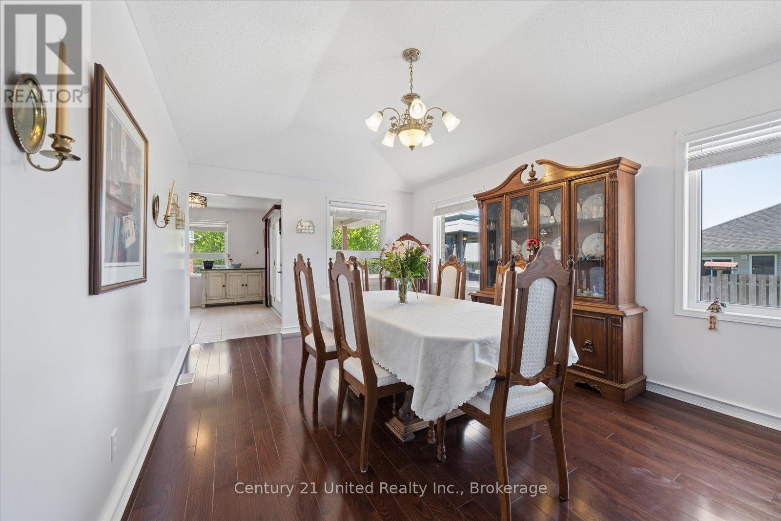 122 Parcells Crescent, Peterborough (Otonabee Ward 1), Ontario  K9K 2R2 - Photo 19 - X13187886