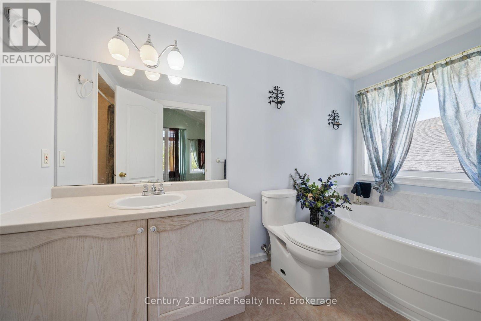 122 Parcells Crescent, Peterborough (Otonabee Ward 1), Ontario  K9K 2R2 - Photo 31 - X13187886