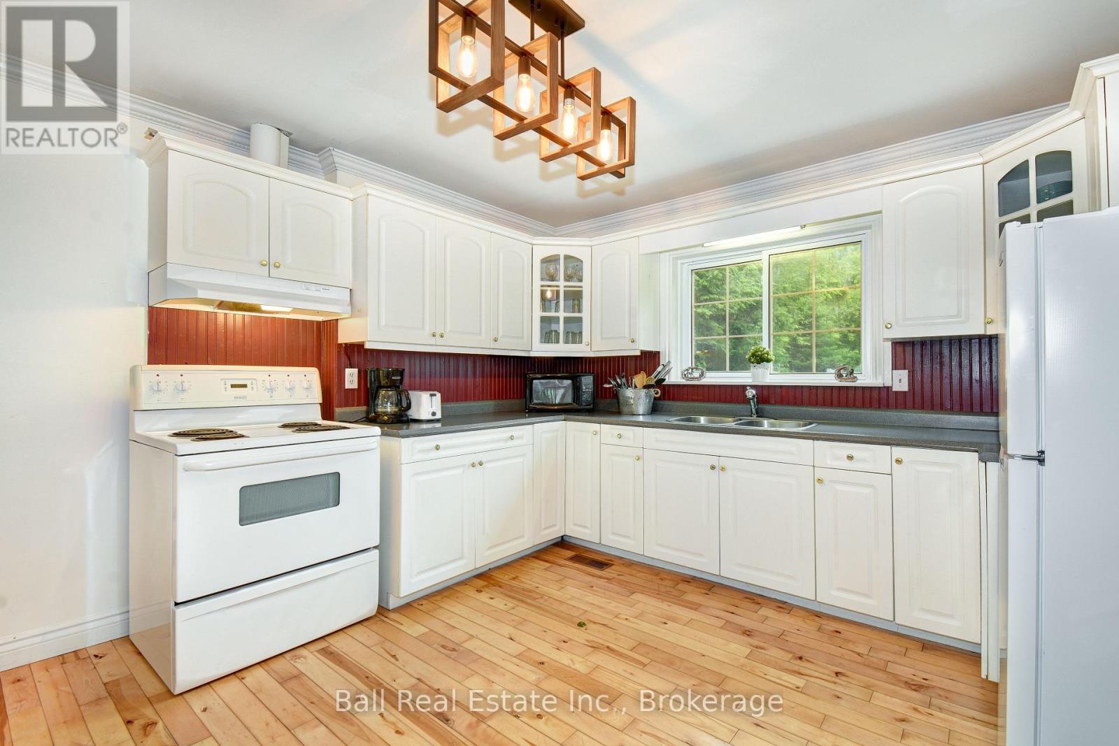8403 Highway 28, North Kawartha, Ontario  K0L 1A0 - Photo 12 - X13188844