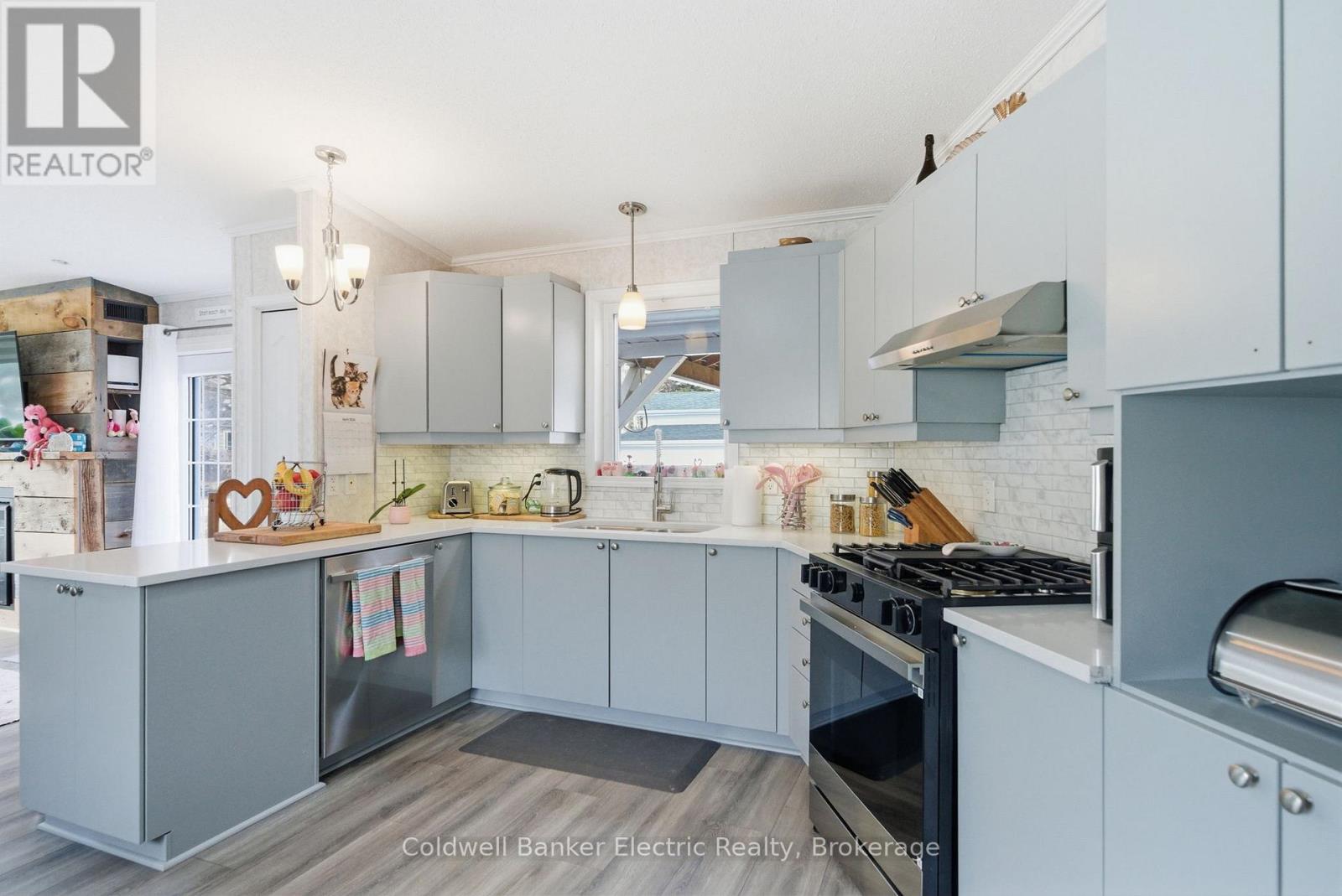 7 Homewood Avenue, Kawartha Lakes (Fenelon), Ontario  K9V 0H5 - Photo 6 - X13189020