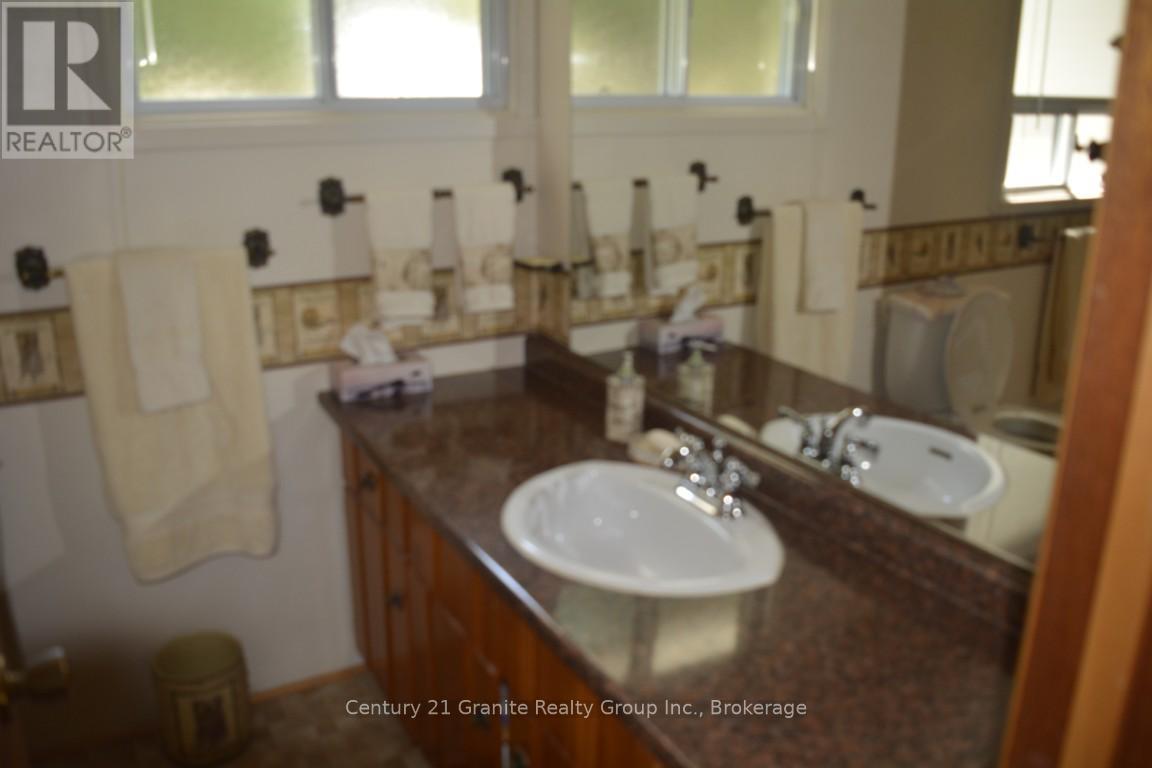 74 Golden Shores Road, Hastings Highlands (Herschel Ward), Ontario  K0L 1C0 - Photo 14 - X13195514