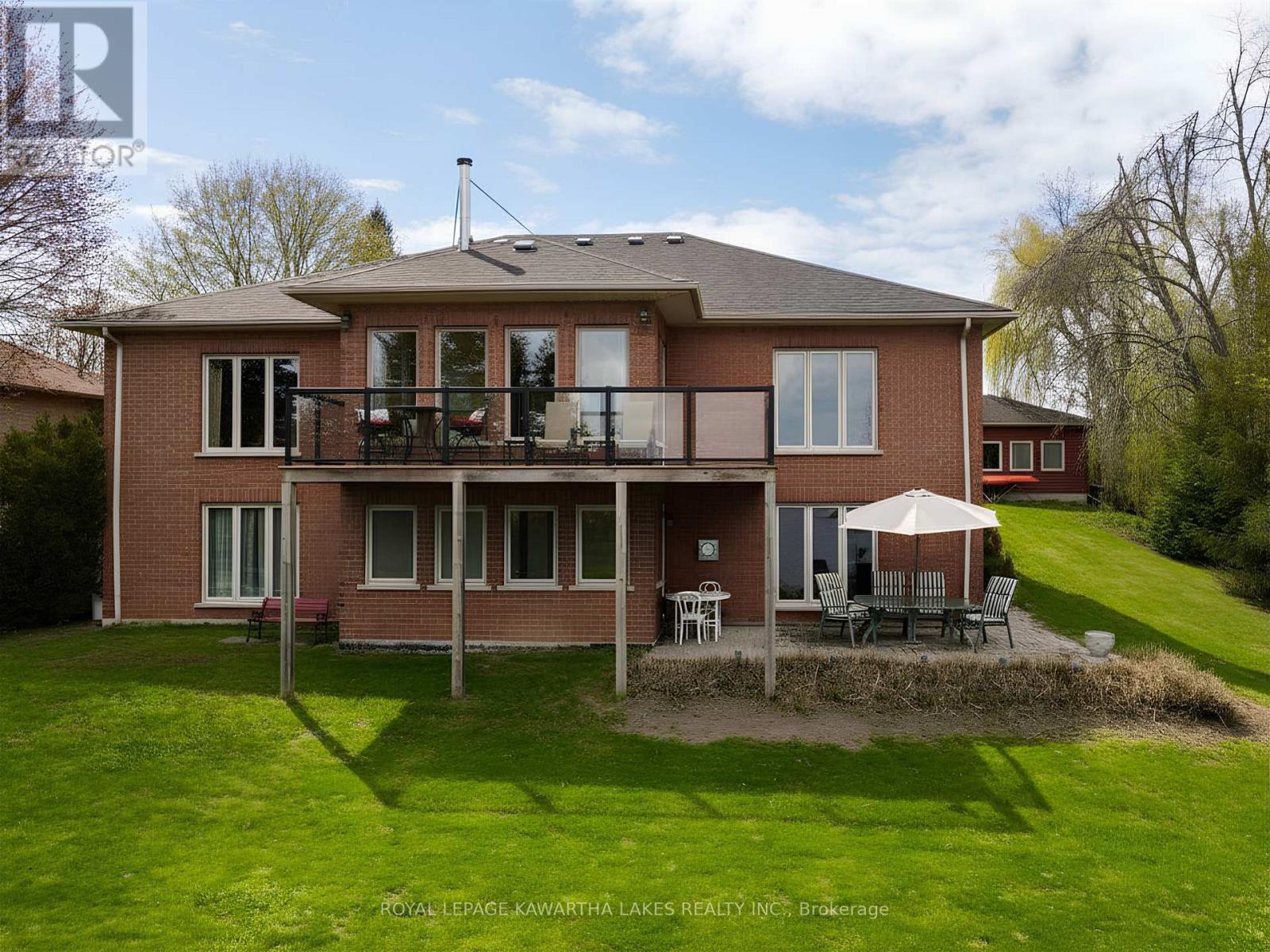 21 Emerald Street, Kawartha Lakes (Fenelon), Ontario  K9V 4R6 - Photo 3 - X13196684
